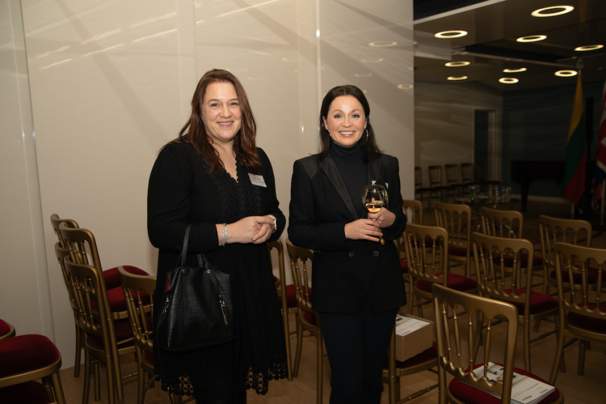 Maruta Striz (Landscape Solutions Surrey), Dovilė Ilevičiūtė (Ecohardwood).