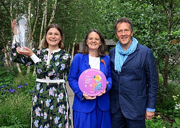 Lietuvė triumfavo prestižiniame Londono sodininkystės konkurse: miško įkvėptas sodas pelnė aukso medalį
